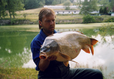 kapr 14 kg - 88 cm